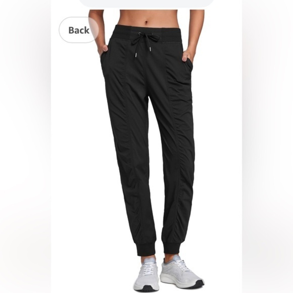 NWT CRZ Yoga Lightweight Casual Joggers Size Women’s Large Color Black